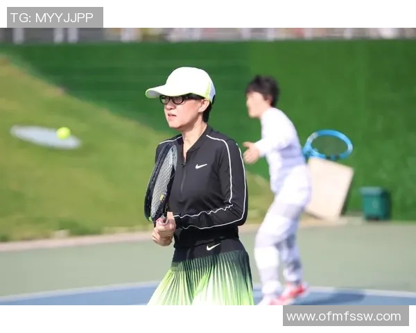 南京网球队逆袭之路:从默默无闻到精英赛的辉煌蜕变 南京网球队逆袭之路:从默默无闻到精英赛的辉煌蜕变