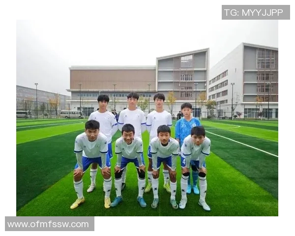 杭州足球队荣登速度排行榜第二名引发热议 杭州足球队荣登速度排行榜第二名引发热议